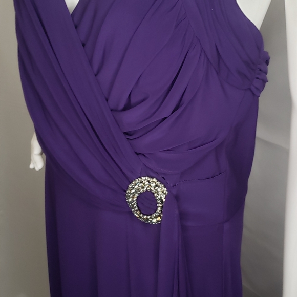 Prom Dress - Picture 4 of 4